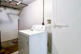 92 Woodcliff Rd, Brookline, MA 02467 - Photo 30