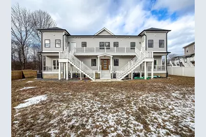 92 Winthrop St, Framingham, MA 01702 - Photo 2