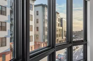 75 W Broadway, Boston, MA 02127 - Photo 8