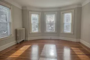 49 Pine St, Fitchburg, MA 01420 - Photo 2