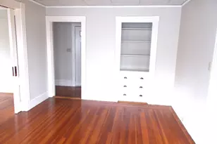 49 Pine St, Fitchburg, MA 01420 - Photo 4