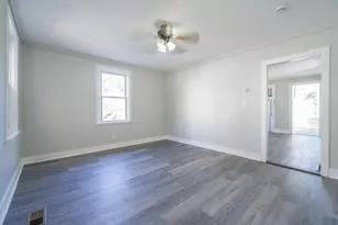 252 Somerset Ave, Taunton, MA 02780 - Photo 8