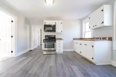 252 Somerset Avenue, Taunton, MA 02780 - Photo 8
