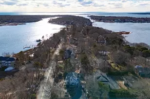 197 Monomoscoy Rd, Mashpee, MA 02649 - Photo 4