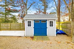 197 Monomoscoy Rd, Mashpee, MA 02649 - Photo 14