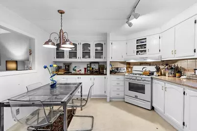 16 Liberty St, West Bridgewater, MA 02379 - Photo 12