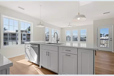 320 Martins Landing #401, North Reading, MA 01864 - Photo 4