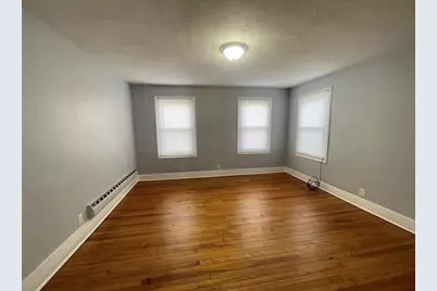 27 Wilcox St #2L, Springfield, MA 01105 - Photo 6