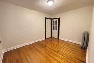 27 Wilcox St, Springfield, MA 01105 - Photo 8