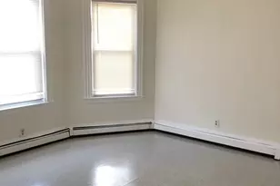 10 Buckley Ave, Boston, MA 02130 - Photo 4