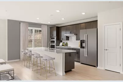 5 Peters Farm Way #101, Westborough, MA 01581 - Photo 2