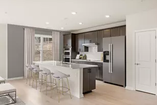 5 Peters Farm Wy, Westborough, MA 01581 - Photo 2