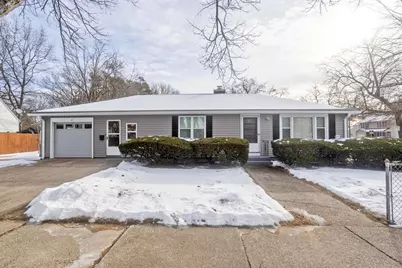 147 Bowles Park, Springfield, MA 01104 - Photo 1