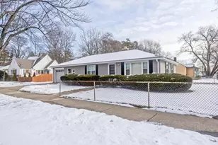 147 Bowles Park, Springfield, MA 01104 - Photo 2