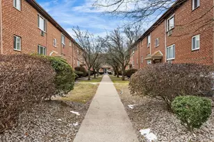 58 Bryon Rd, Boston, MA 02467 - Photo 8