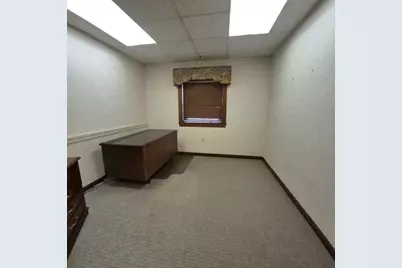 60 Brigham St, New Bedford, MA 02740 - Photo 6