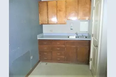 60 Brigham St, New Bedford, MA 02740 - Photo 20