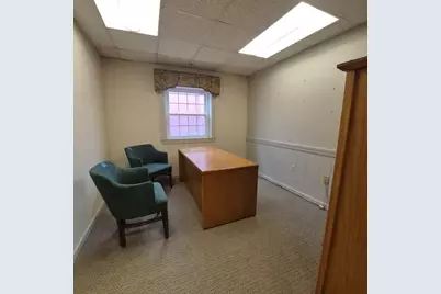 60 Brigham St, New Bedford, MA 02740 - Photo 8