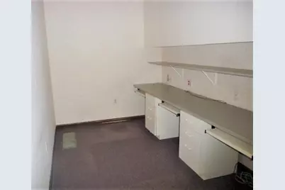 60 Brigham St, New Bedford, MA 02740 - Photo 14