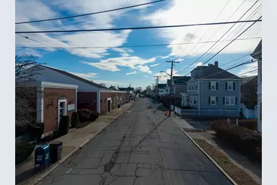 60 Brigham St, New Bedford, MA 02740 - Photo 4