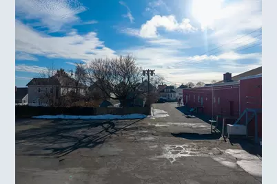 60 Brigham St, New Bedford, MA 02740 - Photo 6