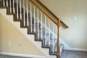 417 Hildreth St, Lowell, MA 01850 - Photo 12