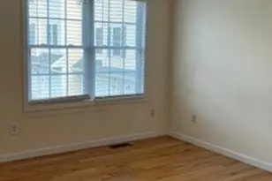 417 Hildreth St, Lowell, MA 01850 - Photo 4