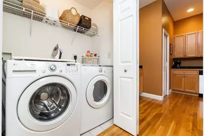 224 Salem St #5, Medford, MA 02155 - Photo 8