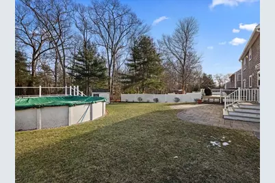 14 Birch Bottom Cir, Rockland, MA 02370 - Photo 6
