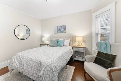 31 Wisconsin Ave #1, Somerville, MA 02145 - Photo 6