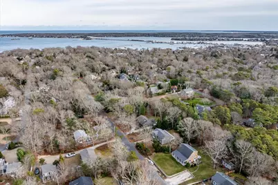 116 Franklin Ter, Tisbury, MA 02568 - Photo 34