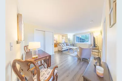 220 Essex St #1, Melrose, MA 02176 - Photo 4