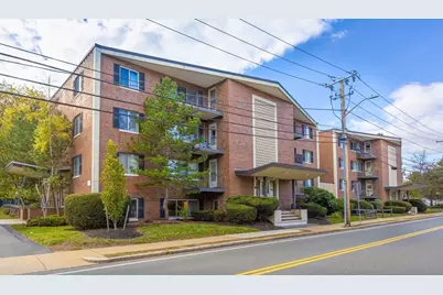 220 Essex St #1, Melrose, MA 02176 - Photo 36