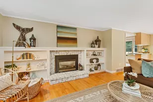 25 Embassy Ln, Yarmouth, MA 02675 - Photo 4