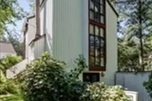 53 Pine Grove, Amherst, MA 01002 - Photo 4