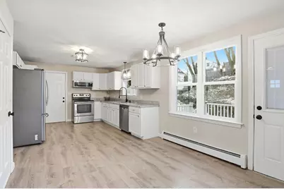 42 Catalpa Cir, Worcester, MA 01603 - Photo 4