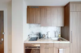 430 Stuart St, Boston, MA 02116 - Photo 6