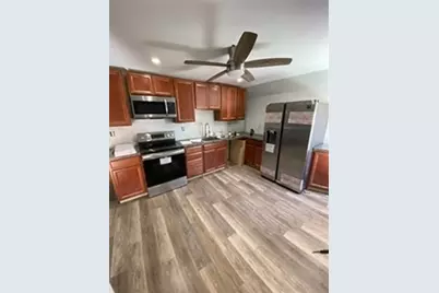 58 Day St #3, West Springfield, MA 01089 - Photo 2