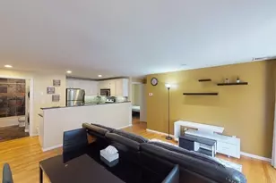 435 Washington St, Somerville, MA 02143 - Photo 4