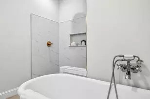 47 Roslin St, Boston, MA 02124 - Photo 26