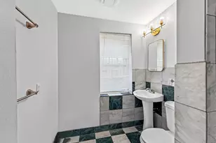 17 Suffolk St, Chelsea, MA 02150 - Photo 12