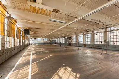 35 Lower Grape St, Chicopee, MA 01013 - Photo 18