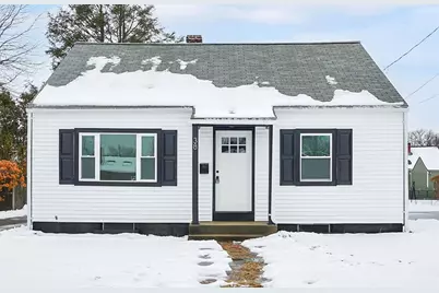 38 Tyrone St, Springfield, MA 01104 - Photo 1