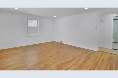 38 Tyrone St, Springfield, MA 01104 - Photo 8