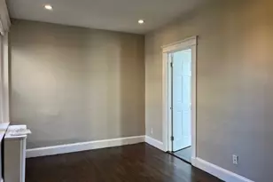 60 Queensberry St, Boston, MA 02215 - Photo 4