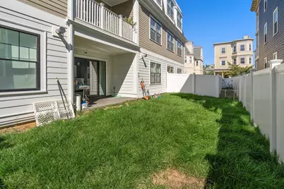 54 Pleasant Street #4, Boston, MA 02125 - Photo 28