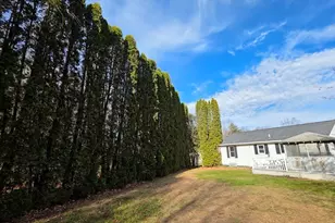 13 E Brookfield Rd, North Brookfield, MA 01535 - Photo 4