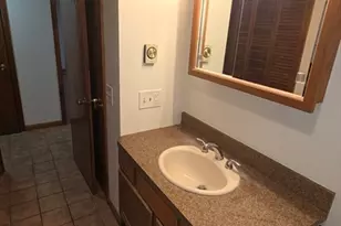 13 E Brookfield Rd, North Brookfield, MA 01535 - Photo 22