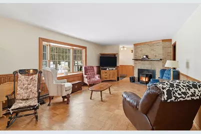 9 E Hill Rd, Monson, MA 01057 - Photo 10