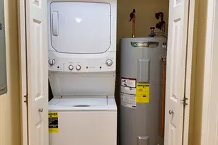 75 Walnut St, Peabody, MA 01960 - Photo 8